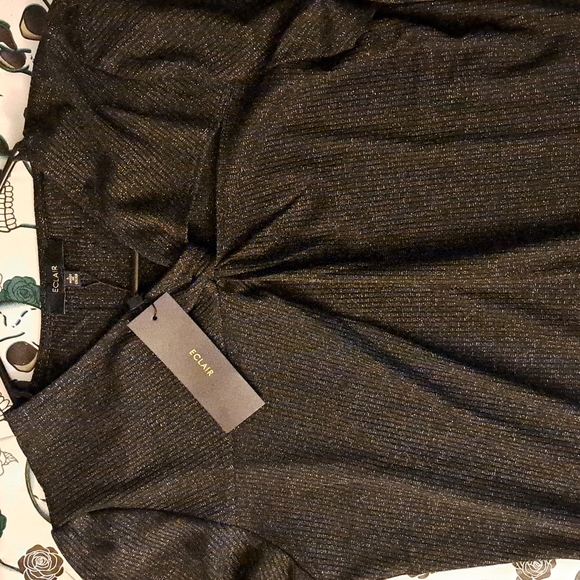 Pretty L/S Cutout Top Sz L Eclair - Picture 2 of 5